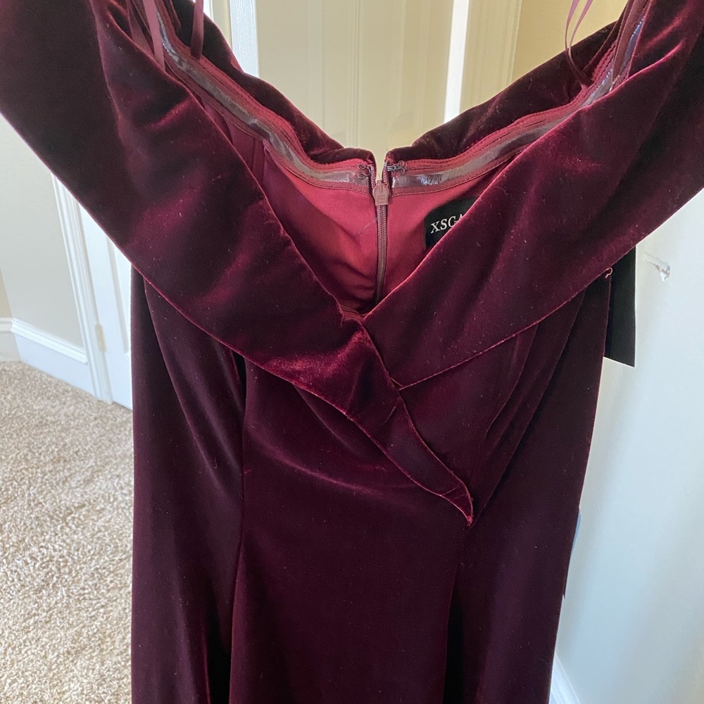 Xscape Formal Velvet Dress in Burgundy